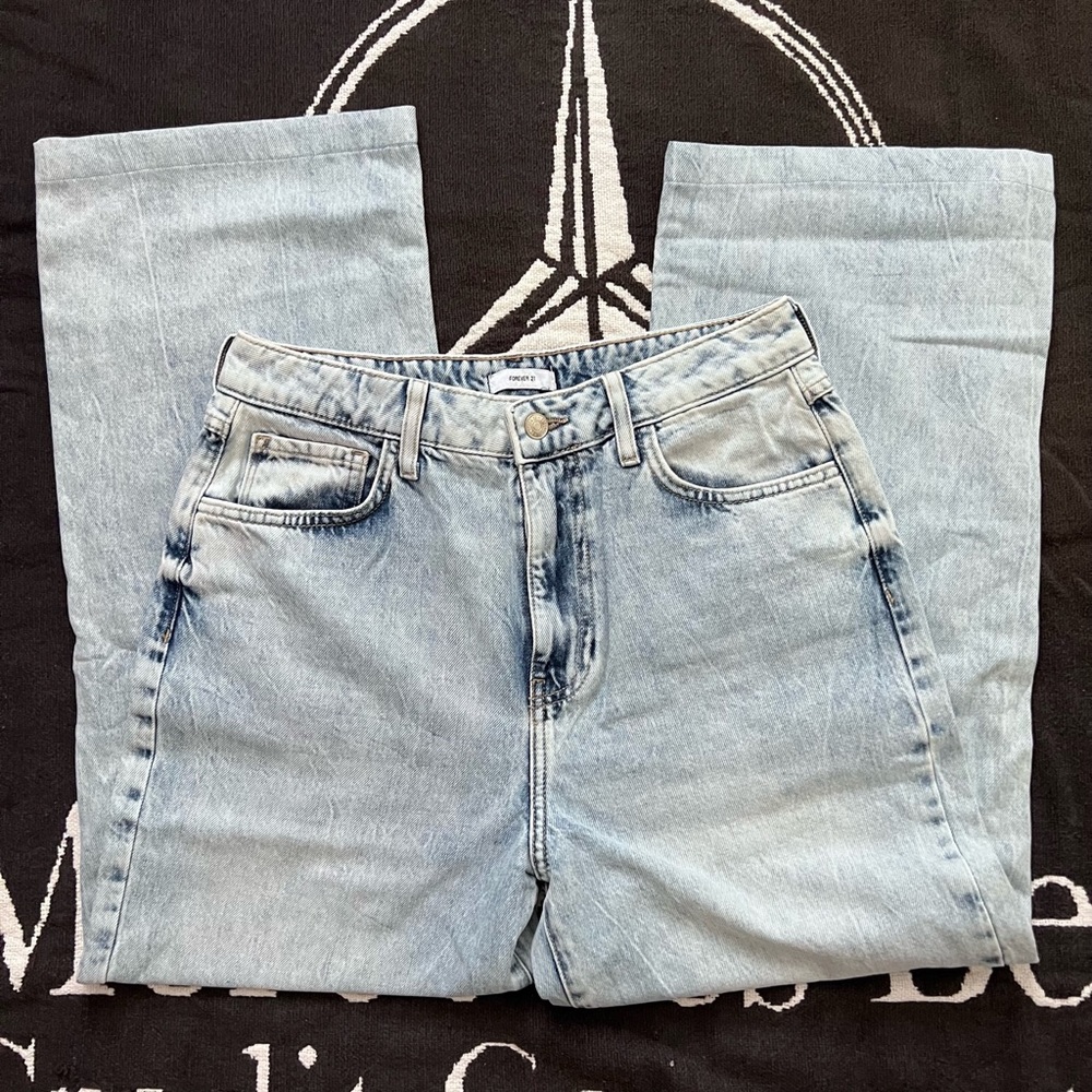 Women’s Forever 21 Wide Washed Jeans